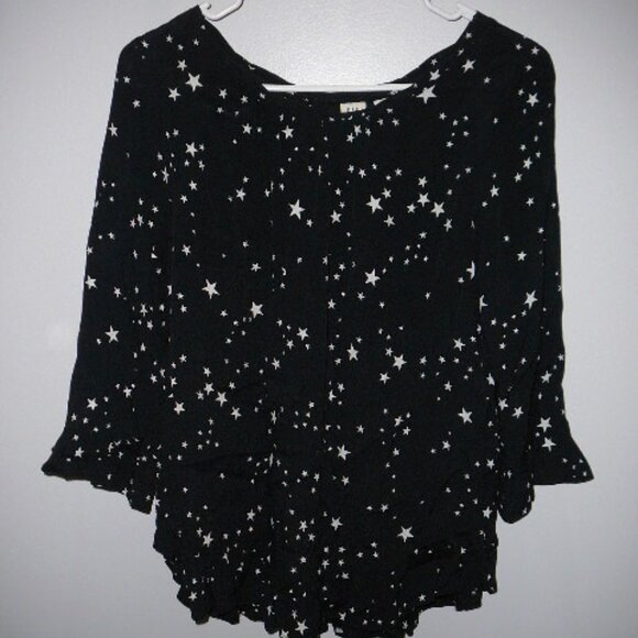 Gap Black & White Stars 3/4 Bell Sleeve Blouse Ruffle Trim-Size XS - Picture 1 of 5